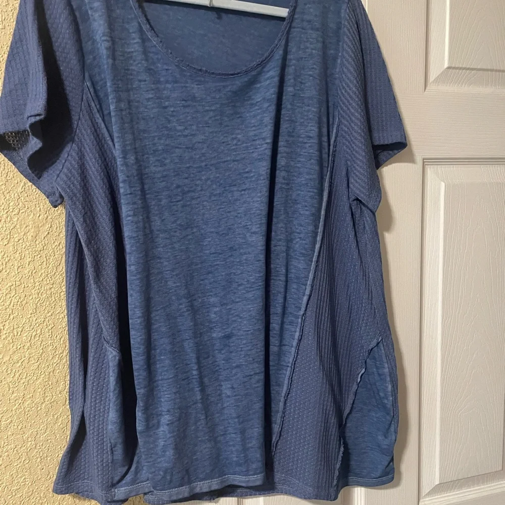 Cato Blue Short Sleeve Knit Top